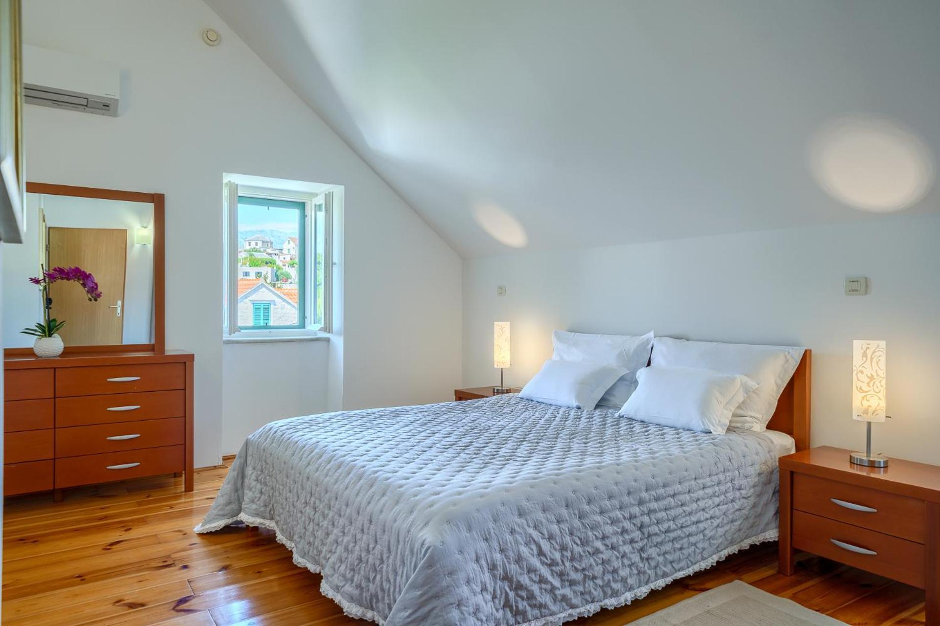 Villa Bonaca Perfect Location For A Holiday With Friends Or Family, Heated Pool Сумартин Экстерьер фото