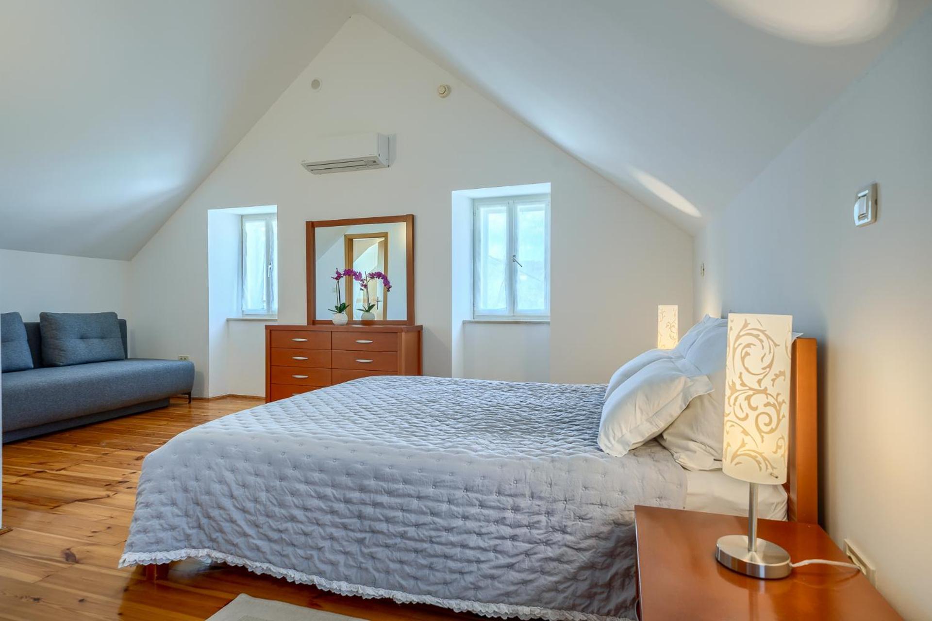 Villa Bonaca Perfect Location For A Holiday With Friends Or Family, Heated Pool Сумартин Экстерьер фото