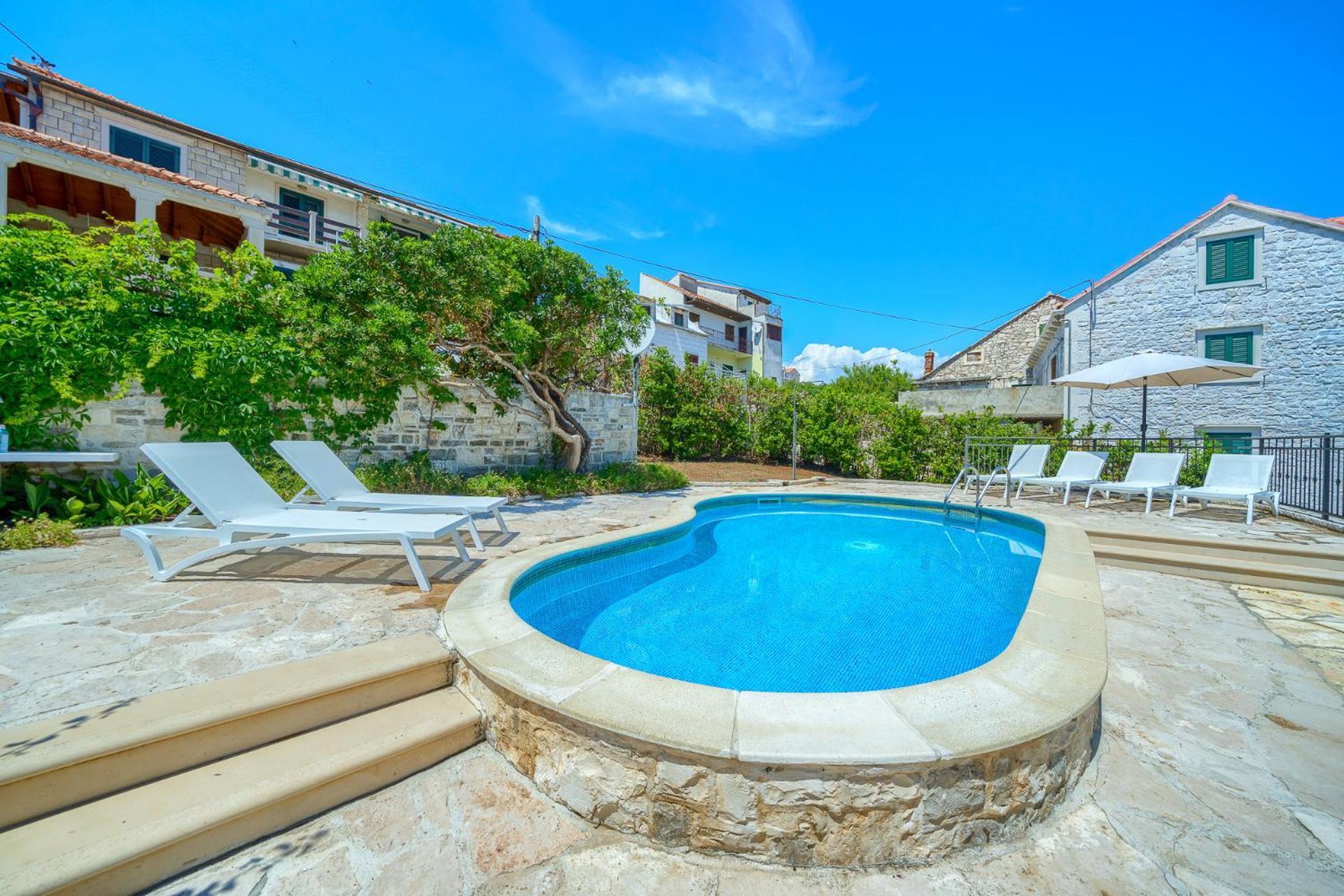 Villa Bonaca Perfect Location For A Holiday With Friends Or Family, Heated Pool Сумартин Экстерьер фото