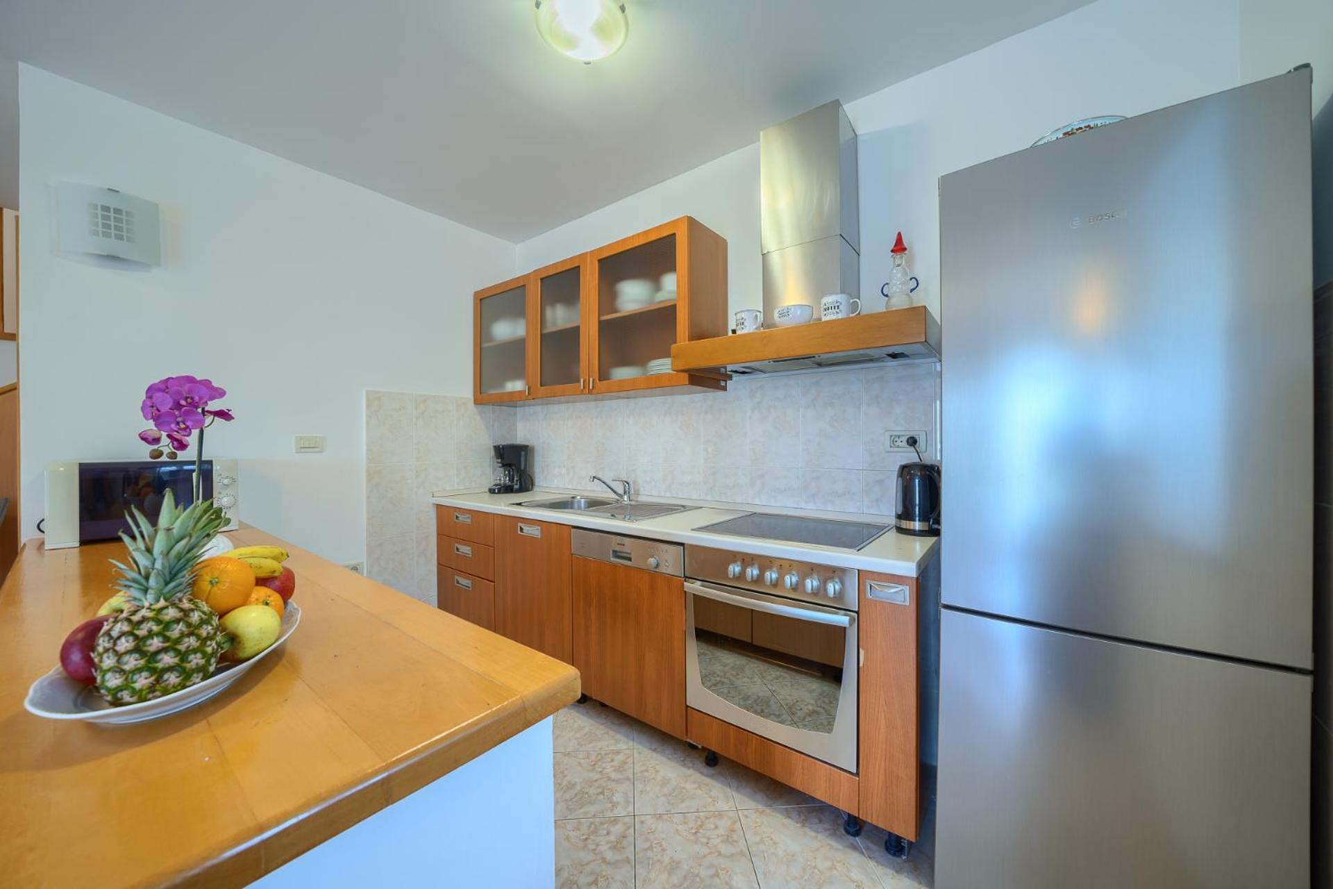 Villa Bonaca Perfect Location For A Holiday With Friends Or Family, Heated Pool Сумартин Экстерьер фото